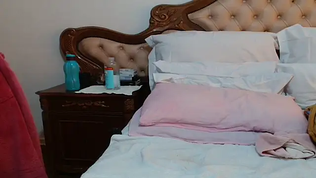 Chat +18 de Hotcougar ao vivo