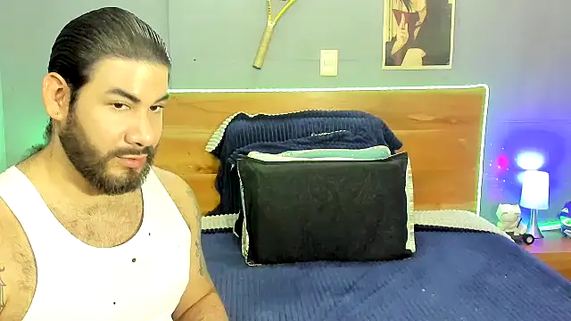 Chat XXX en directo de Prometeo-grizzly