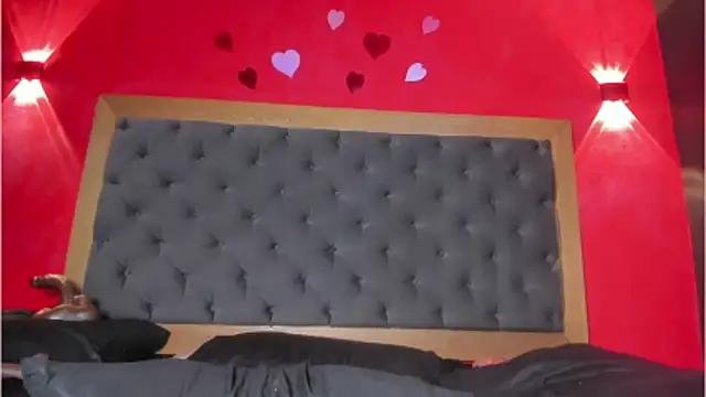 Živý XXX chat YayaHilton