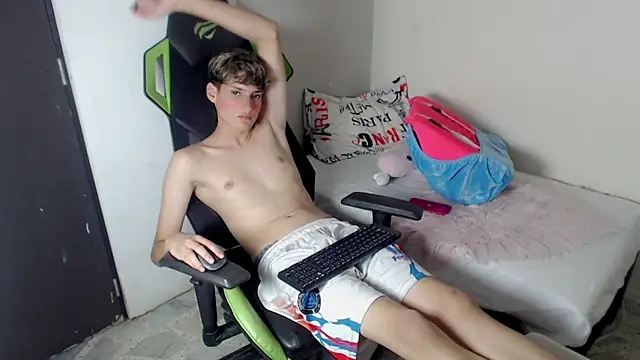 Chatroom XXX en direct de Pablito_junior