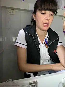 aphrodite_sexy Adlı Modelin Canlı XXX Sohbeti