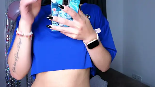 sexyladyy_ Adlı Modelin Canlı XXX Sohbeti