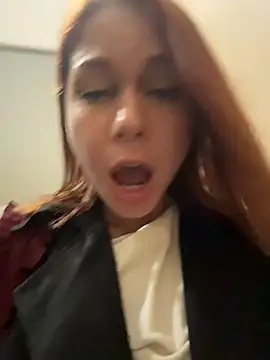 แชท XXX สดของ RosieSecret