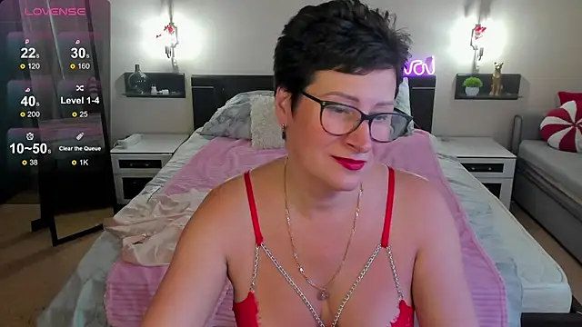JennyMons XXX чат на живо