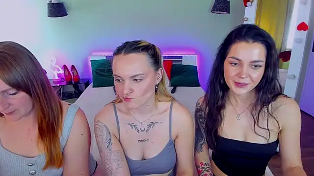 MagicEyess Adlı Modelin Canlı XXX Sohbeti