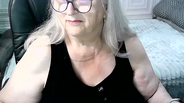 LolkaAlyss' Live XXX Chat