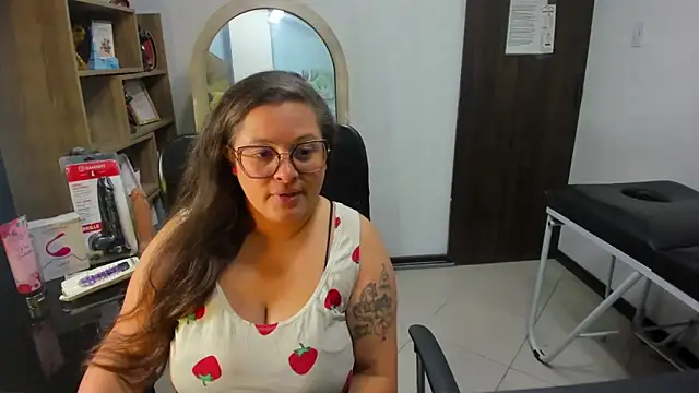 Sarah_Boobs_n Live XXX chat