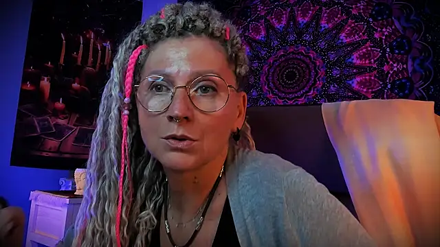 UmaSpace XXX чат на живо