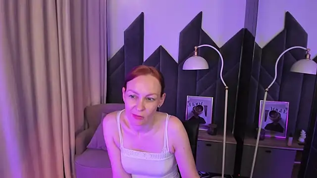 NikaGentle XXX чат на живо