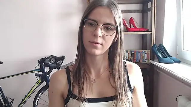 love_megi Chat XXX live