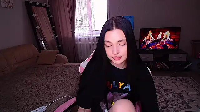 Chat +18 de yoursLina ao vivo