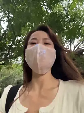 kiss_loo 现场XXX聊天