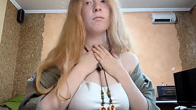 Chatroom XXX en direct de KateVibe_01