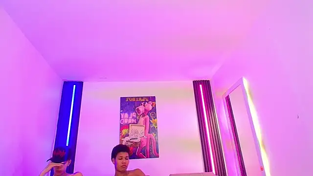 Chat XXX en directo de PharaohHeat_