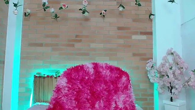 adriscute's Live XXX Chat