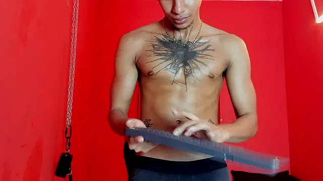 Chat XXX Live kai_storm77