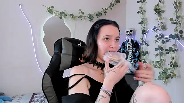 Elastikisss Chat XXX live