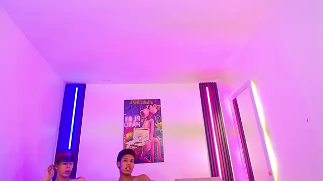 Chat XXX en directo de PharaohHeat_