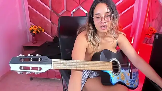 Olivia_Fox69: онлайн-секс-чат