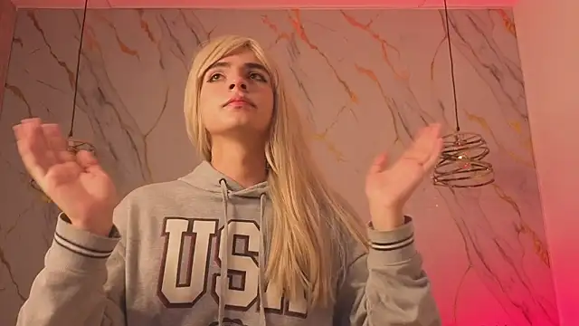XXX chat uživo modela lanadoll20