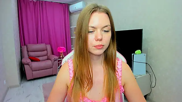 Chat +18 de Strawberrye ao vivo