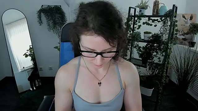 AureliaGleam's Live XXX Chat