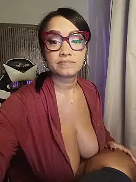Yameil – Live XXX-chat