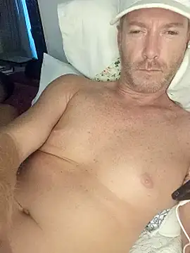 Loiroatv36's Live XXX Chat