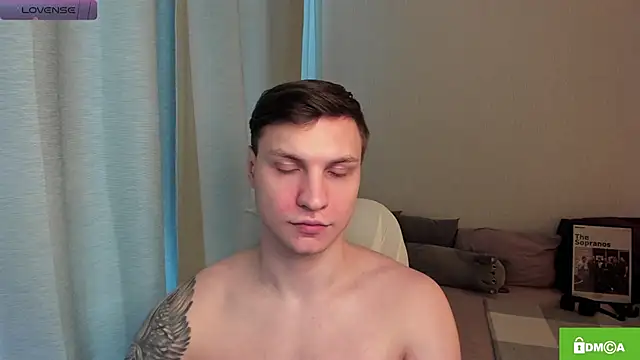 handsome_guy01: απευθείας συνομιλία ΧΧΧ