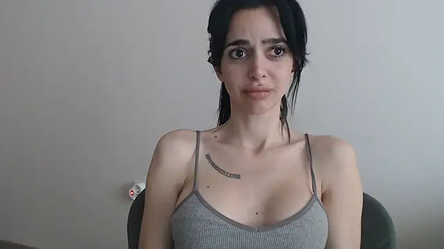 gglingeriee's Live XXX Chat