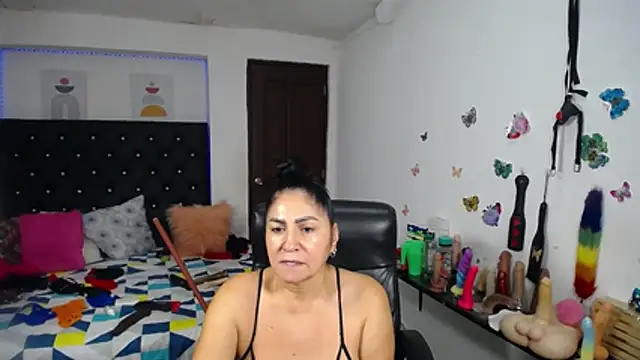 mature_bigboobs10's Live XXX Chat
