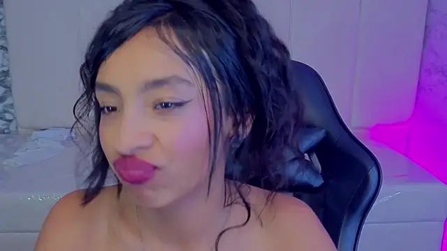 Adarasuri_v Obrolan Langsung XXX