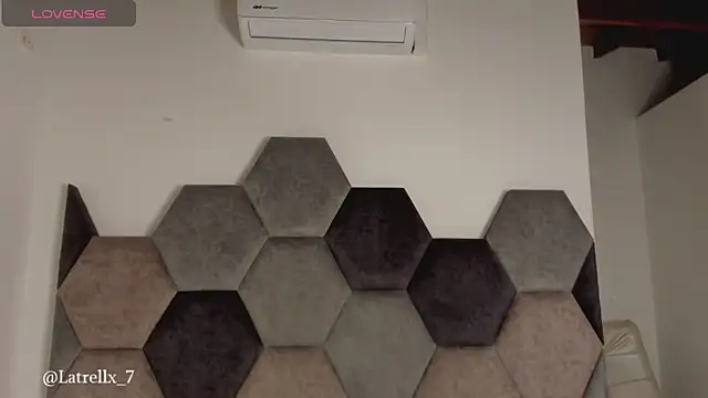 Latrellx7 Chat XXX live