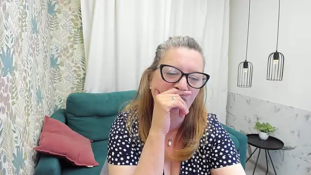 Chatroom XXX en direct de LeaPure