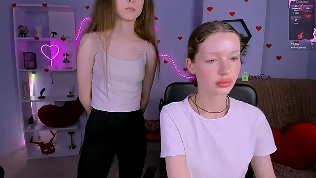 rebecca_smile Adlı Modelin Canlı XXX Sohbeti