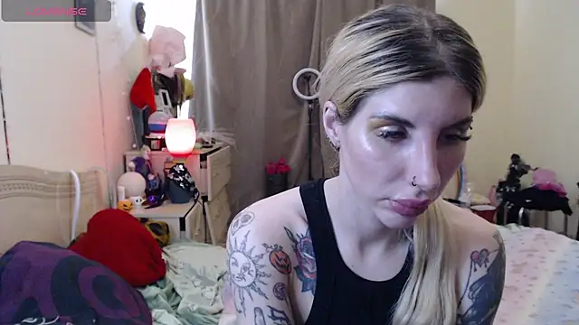 Chat +18 de BLACKPeonyy ao vivo