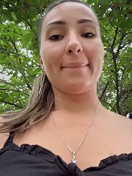 Wonder_Kari Adlı Modelin Canlı XXX Sohbeti