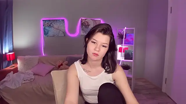 SaraBrownie's Live XXX Chat