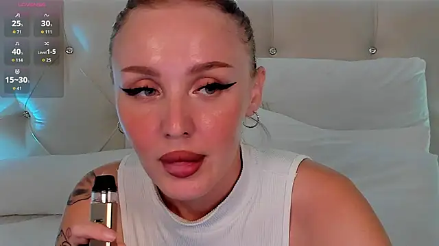 دردشة LianaFord الجنسية المباشرة