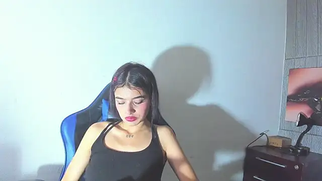 honeyluxe_ Chat XXX live