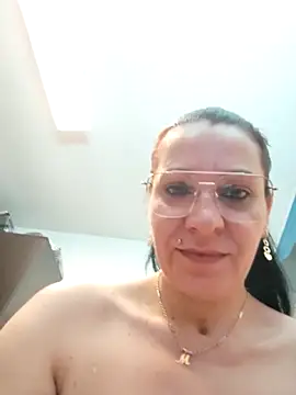 Chat +18 de SugarDiamonds ao vivo