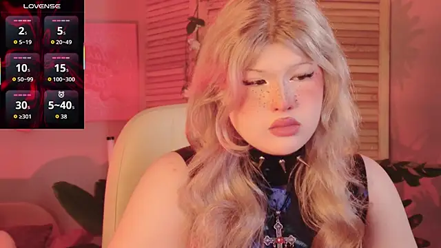 LilithNlsn 即時 XXX 聊天