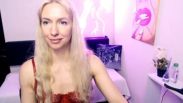 Cute_Smile_Shy Live XXX-Chat