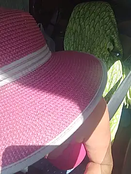 Chat XXX ao vivo de Hot-Muci