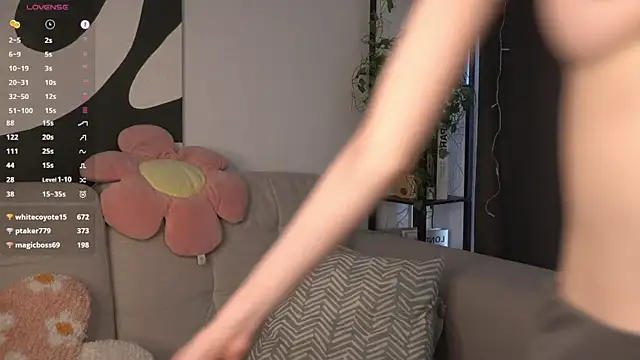 XXX chat uživo modela HaleyKoelling