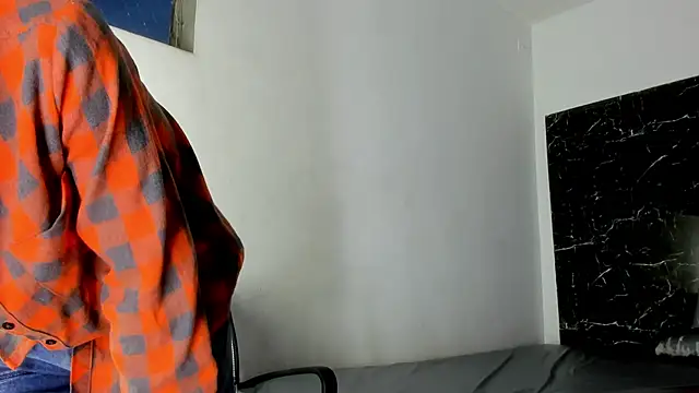 Adrian_Wolf's Live XXX Chat