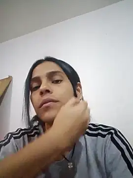Živý XXX chat Karlasubfetich