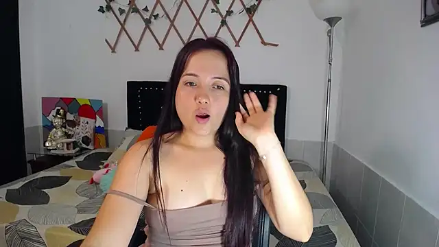 naughty_girl_4u Chat XXX live