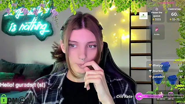 Živý XXX chat CherryBloom777