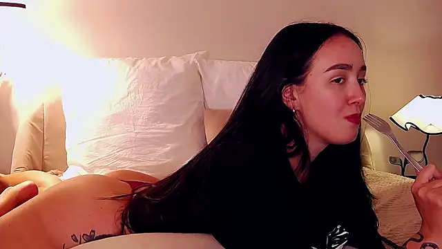 دردشة KimKhallifa الجنسية المباشرة